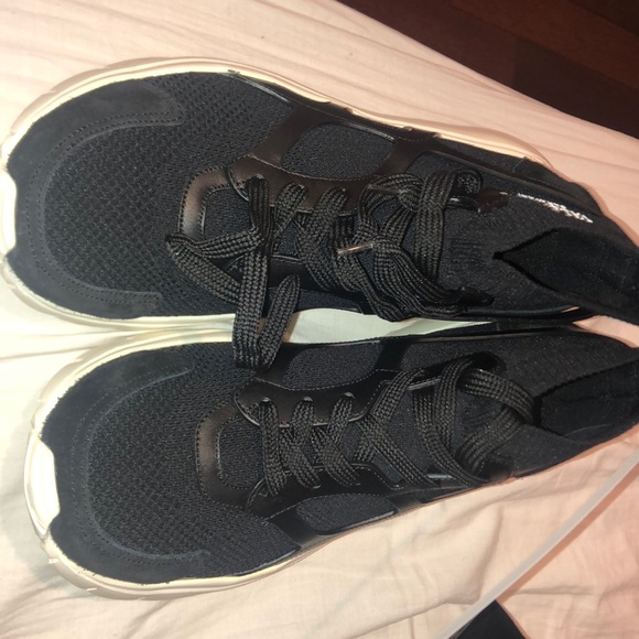 Valentino Shoes - VALENTINO SNEAKERS